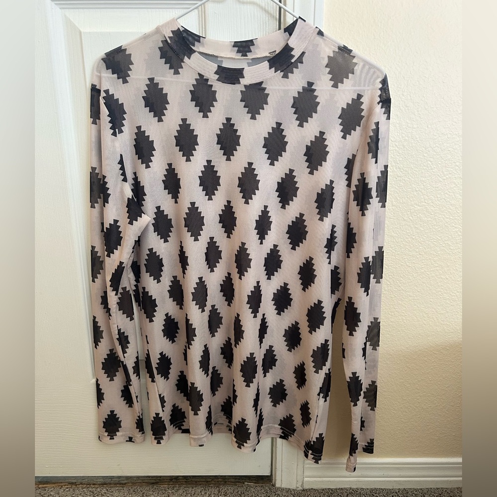 Geometric Pattern Long Sleeve Top